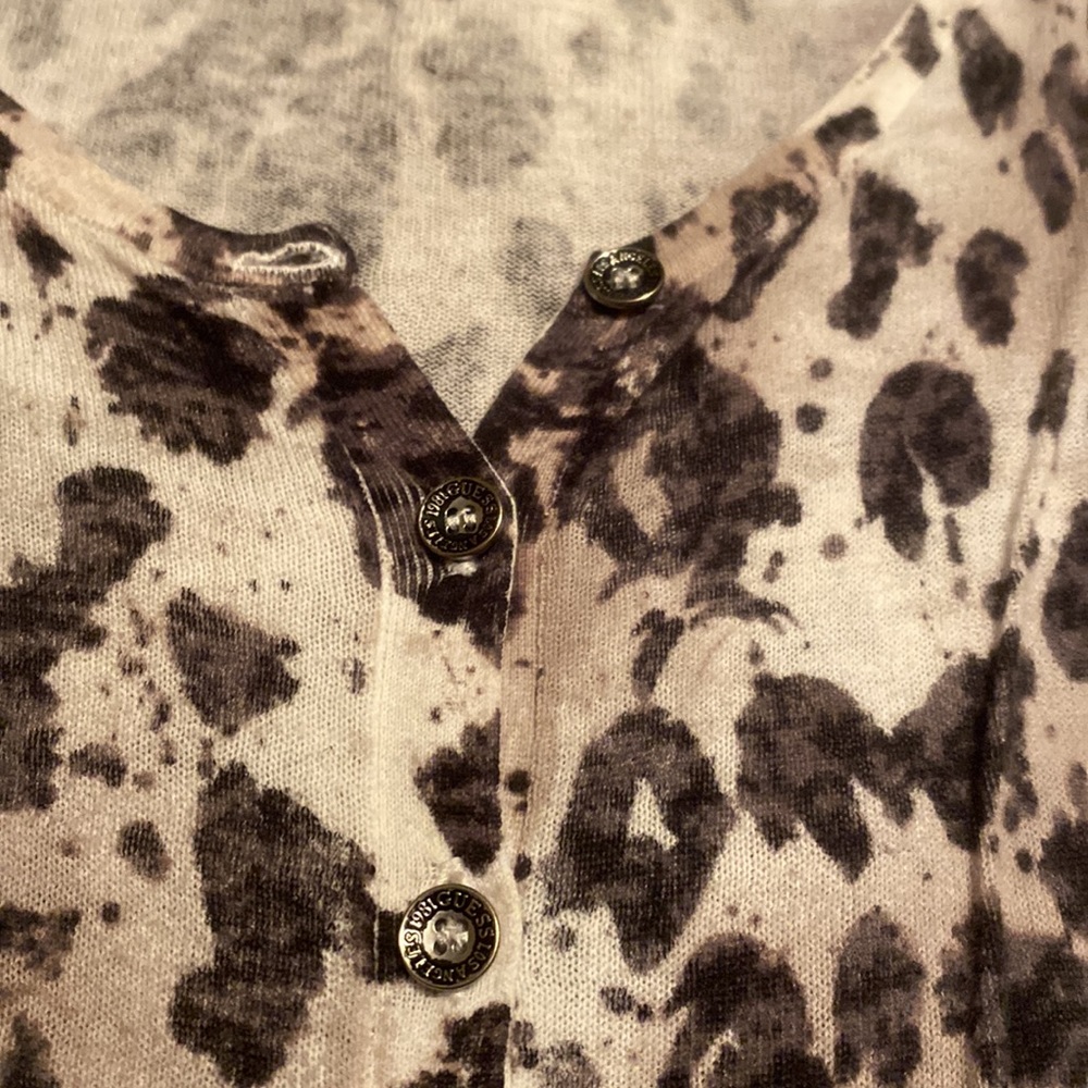 Guess & loft cardigans. - Picture 6 of 10